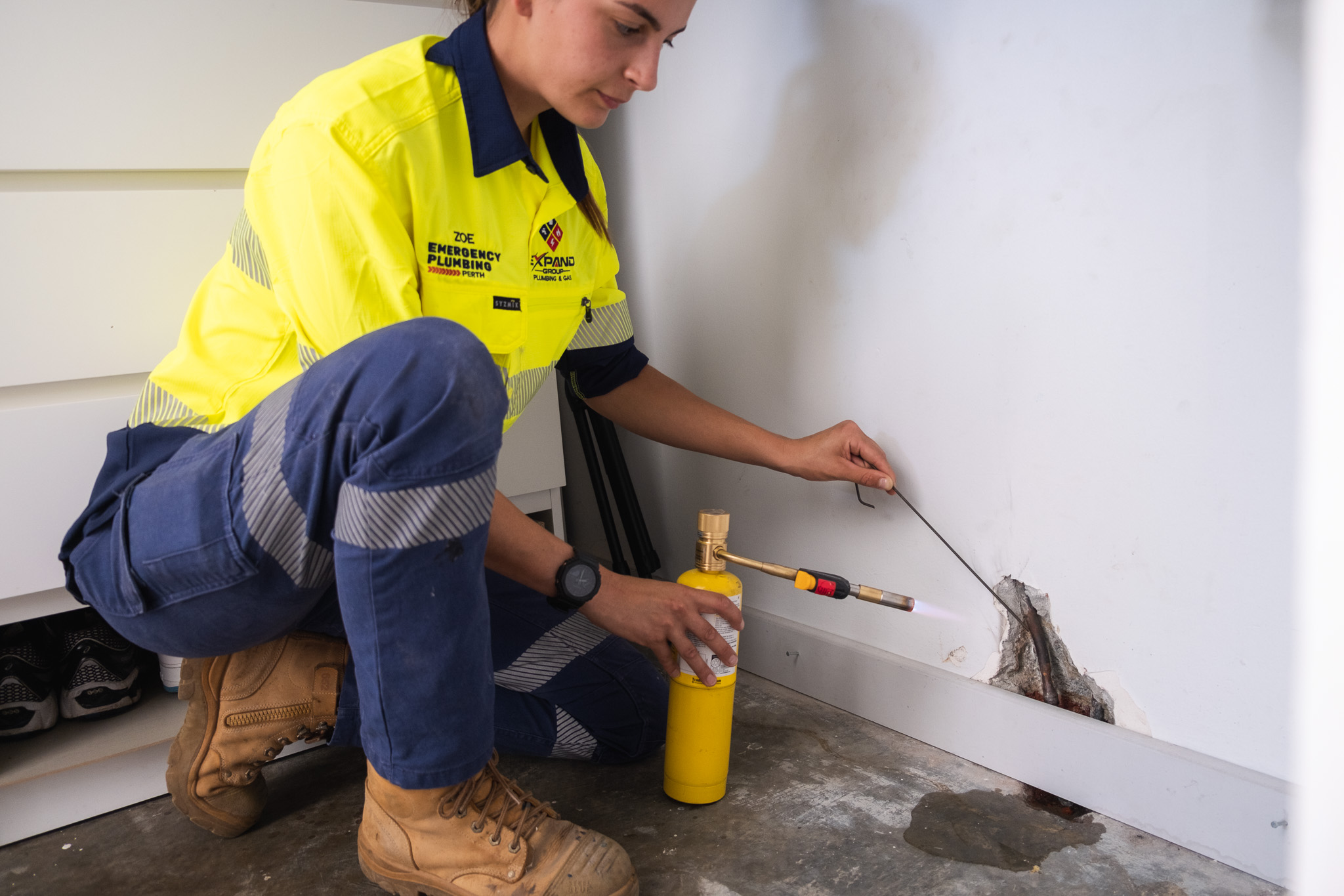 Leak detection for hidden burst pipes